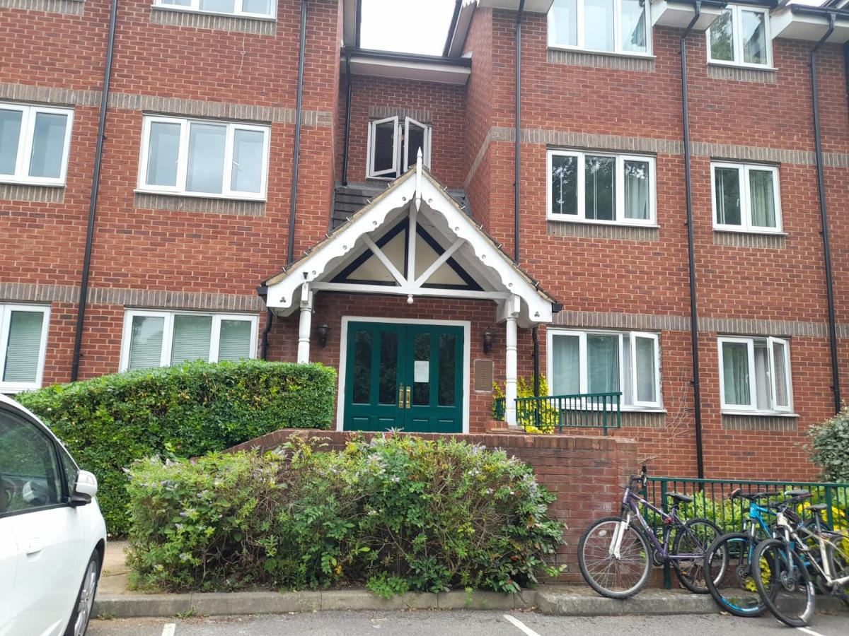 Gracenote Properties Hemel Hempstead - Serviced Apartment With Free Parking Buitenkant foto