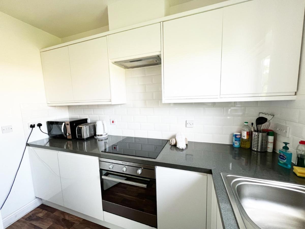 Gracenote Properties Hemel Hempstead - Serviced Apartment With Free Parking Buitenkant foto